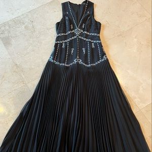 BCBGMAXAZRIA Formal Gown